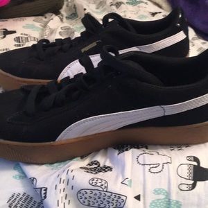 Puma sneakers